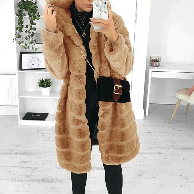 Helen - Cappotto soffice in pelliccia sintetica