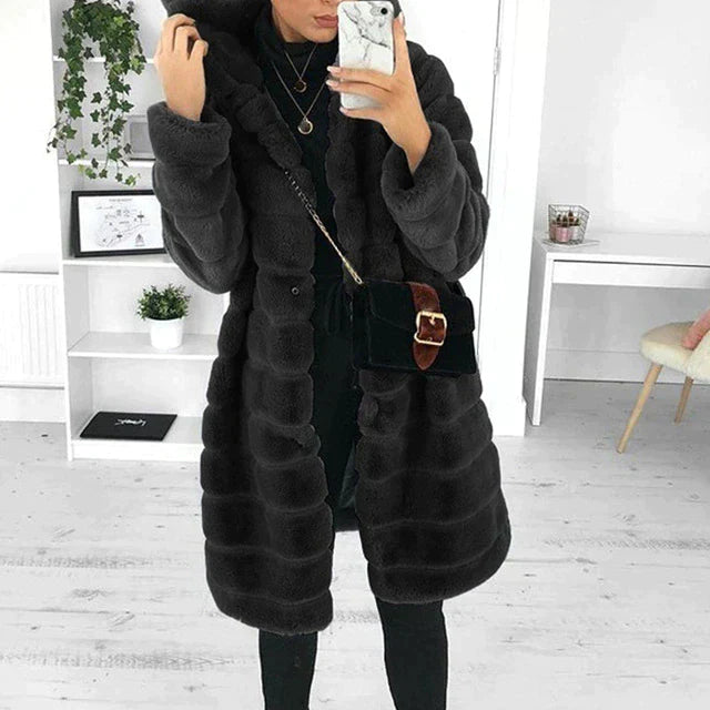Helen - Cappotto soffice in pelliccia sintetica