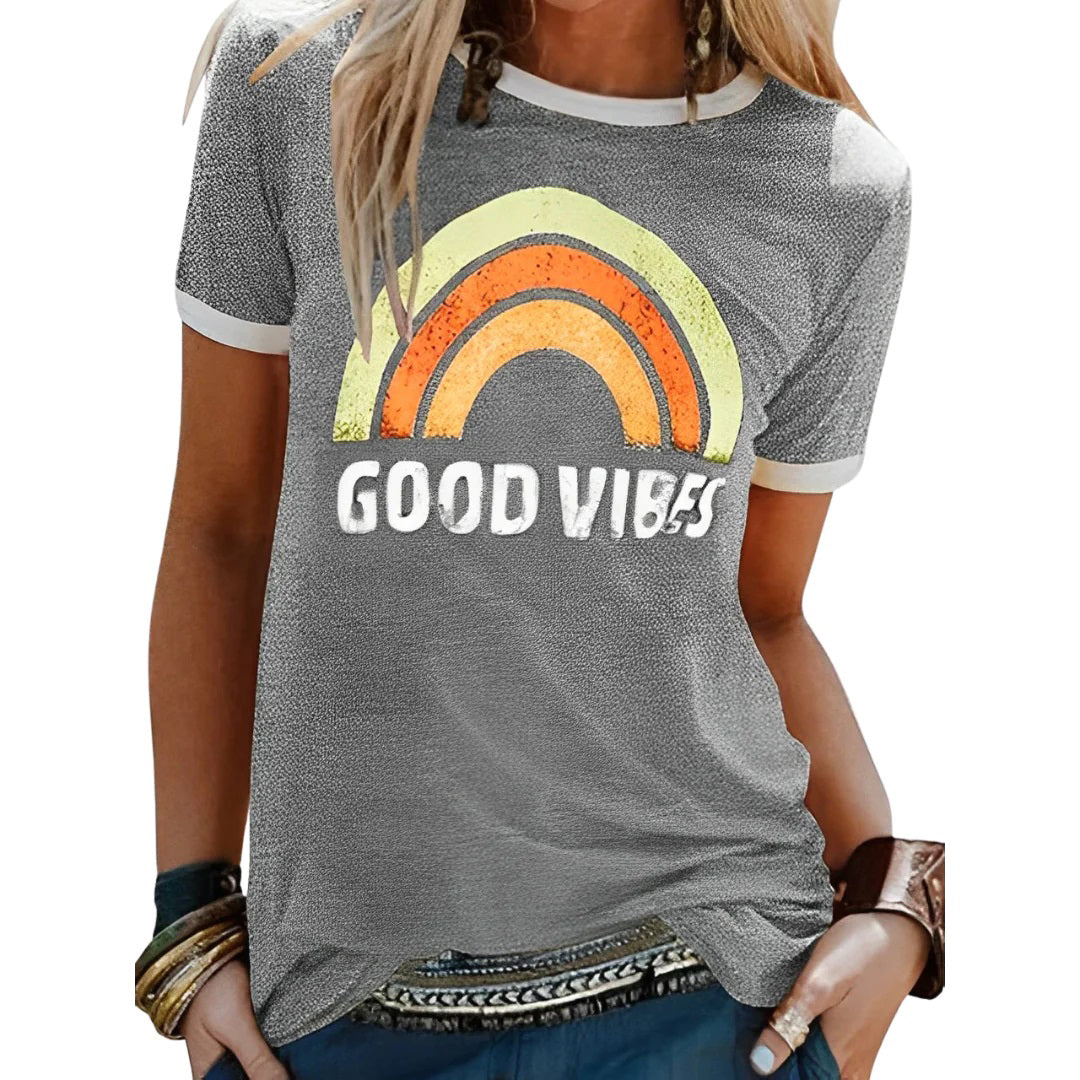 Damen T-Shirt „Good Vibes“ – Vintage Look mit Regenbogen-Print & Sommerfeeling