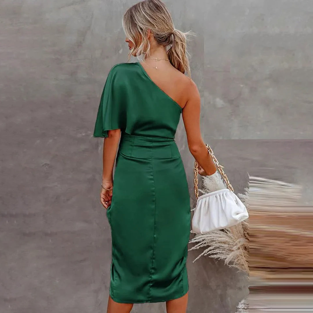 Robe midi asymétrique à une épaule – élégance audacieuse avec fente