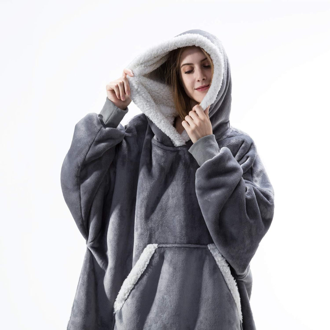 Caryn - délicieuse combinaison de sweat à capuche doux et de couverture douillette en un seul produit !
