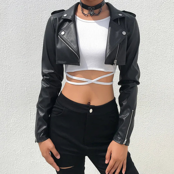 Giacca corta in pelle nera elegante per donna | Perfetta per giornate casual