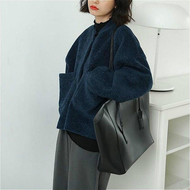 Giacca blu Émilienne con maniche lunghe e tasche