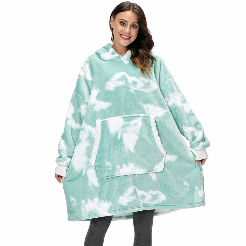 Caryn - délicieuse combinaison de sweat à capuche doux et de couverture douillette en un seul produit !