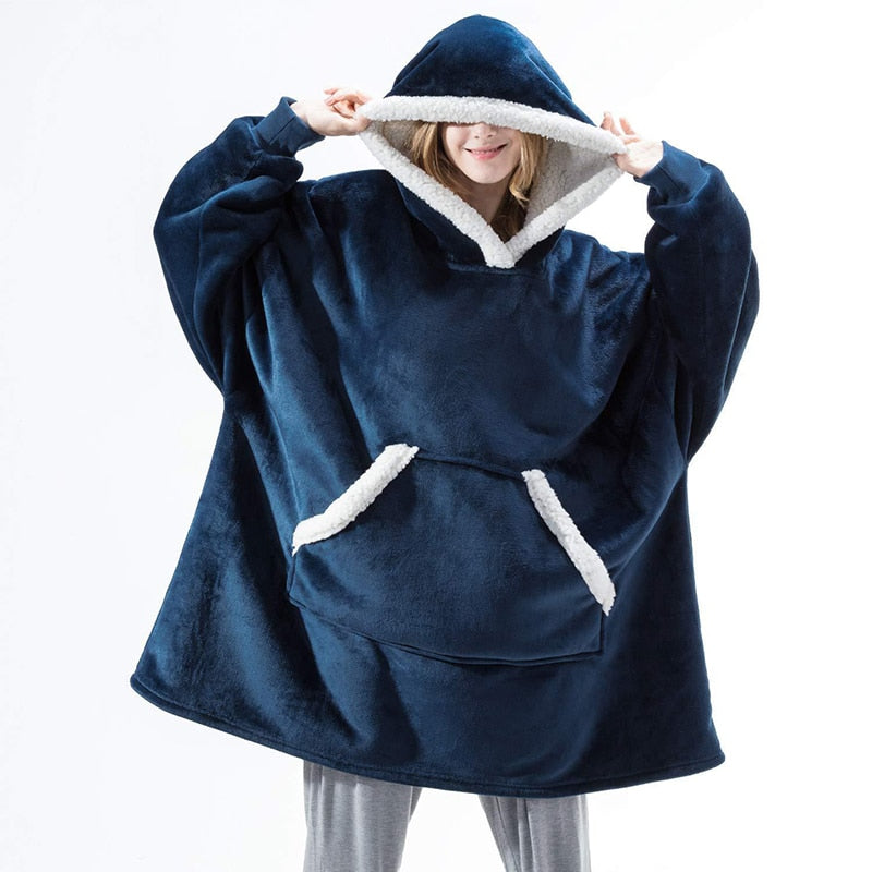Caryn - délicieuse combinaison de sweat à capuche doux et de couverture douillette en un seul produit !