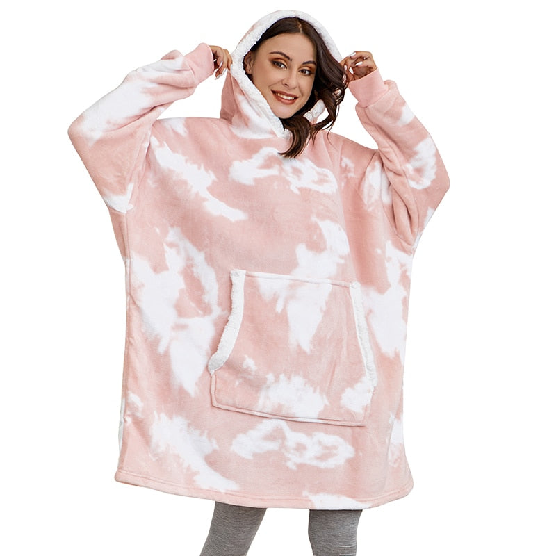 Caryn - délicieuse combinaison de sweat à capuche doux et de couverture douillette en un seul produit !