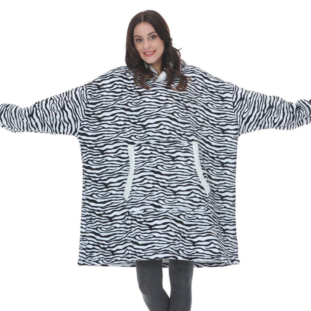 Caryn - délicieuse combinaison de sweat à capuche doux et de couverture douillette en un seul produit !
