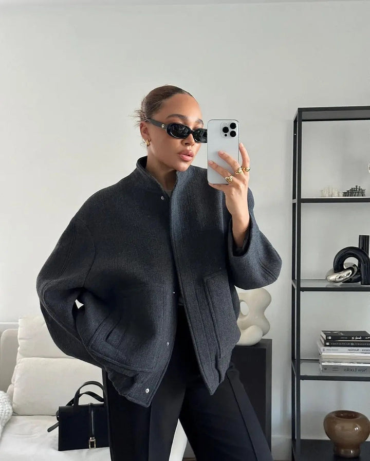 Nelly - Tweedowa kurtka bomberka oversize - bestsellerowa kurtka na jesień