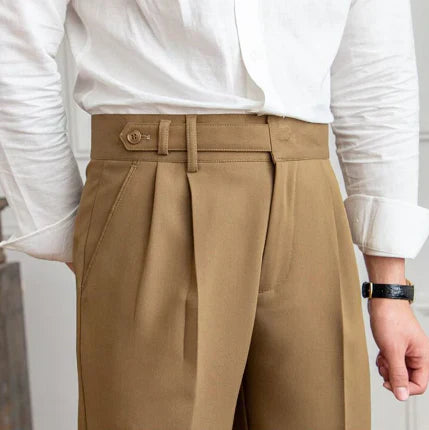 Pantalon de costume homme à taille haute – Pantalon élégant en tissu avec plis sur la ceinture et coupe slim pour affaires, événements et tenue décontractée chic