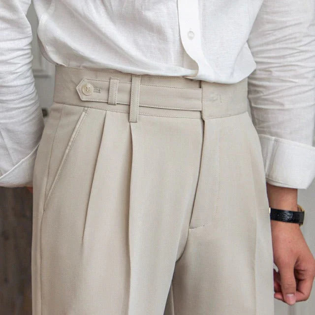 Pantalon de costume homme à taille haute – Pantalon élégant en tissu avec plis sur la ceinture et coupe slim pour affaires, événements et tenue décontractée chic
