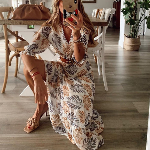 Boho Maxikleid mit Blätterprint – Luftiges Damen Sommerkleid mit V-Ausschnitt & Gürtel für Urlaub & Alltag