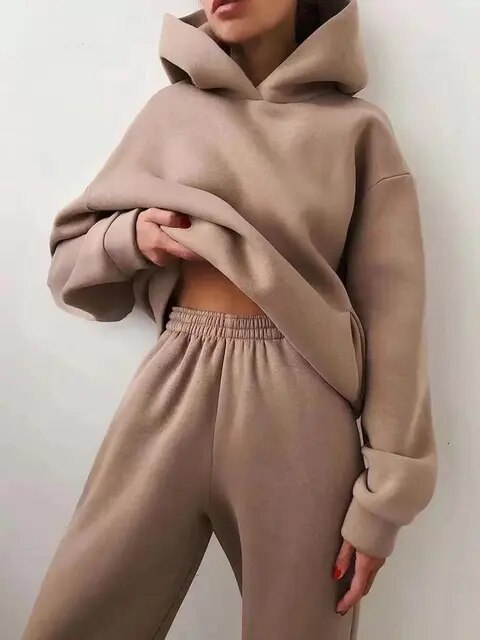 Clara | Ensemble sweat confortable pour femme avec capuche et pantalon de jogging