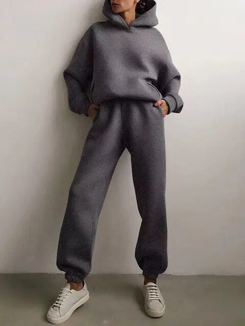 Clara | Ensemble sweat confortable pour femme avec capuche et pantalon de jogging