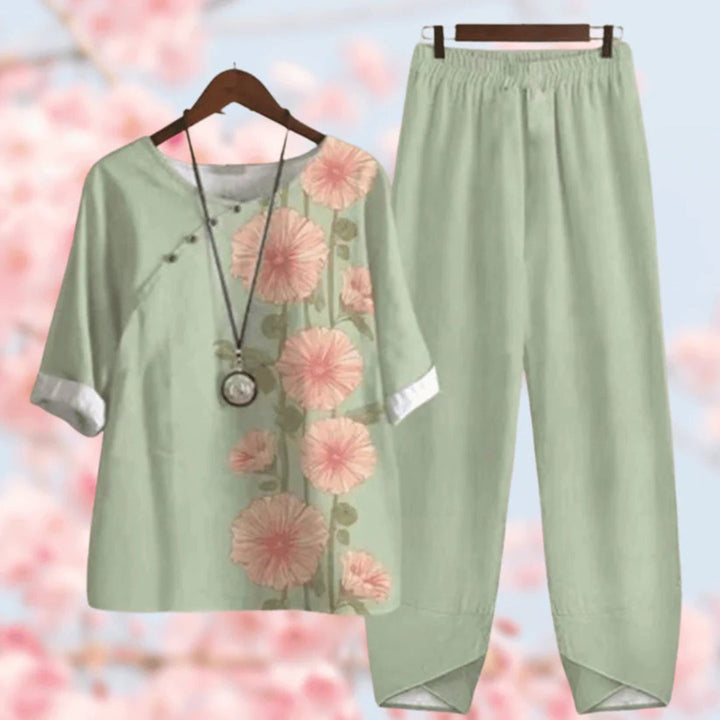 Set da donna in due pezzi con maglietta floreale e pantaloni larghi – Look casual leggero boho per primavera & estate