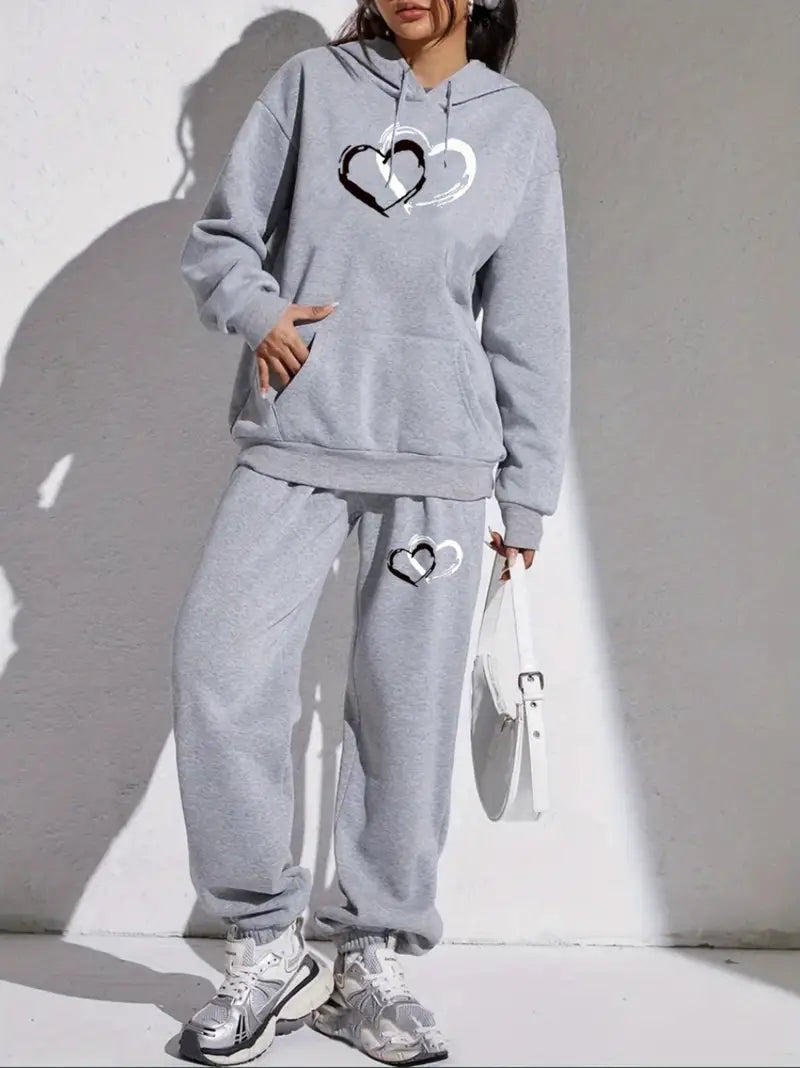 Two-piece pants set with double heart print, long sleeves