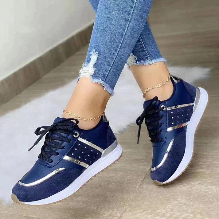 Baskets beige pour femmes avec détails dorés – Sportif & élégant