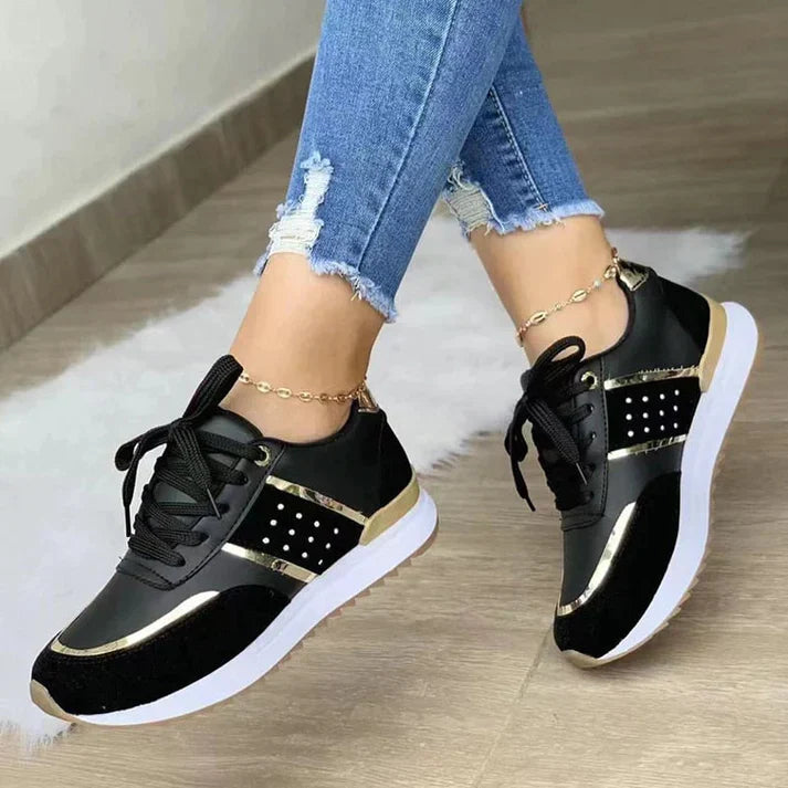 Baskets beige pour femmes avec détails dorés – Sportif & élégant