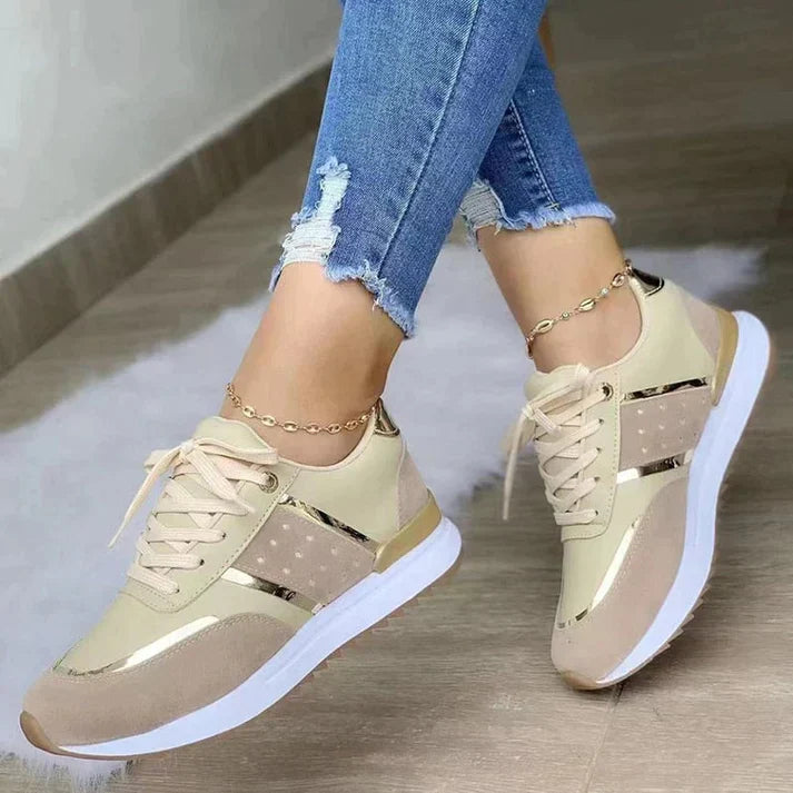 Baskets beige pour femmes avec détails dorés – Sportif & élégant