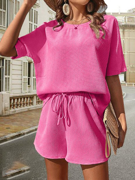 Zweiteiliges Lounge-Set aus Waffelstrick – Oversize Shirt & Shorts mit Kordelzug
