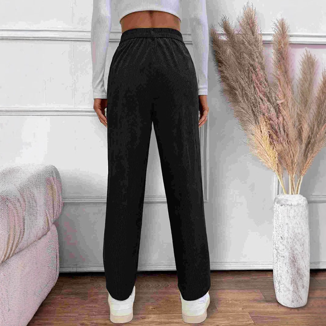 Pantaloni in velluto a coste da donna con taglio confortevole e tasche eleganti