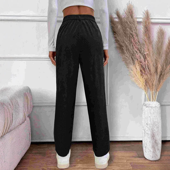 Pantaloni in velluto a coste da donna con taglio confortevole e tasche eleganti