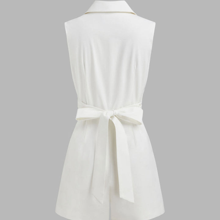 Damen eleganter kurzer Jumpsuit mit Wickeldesign und Kragen