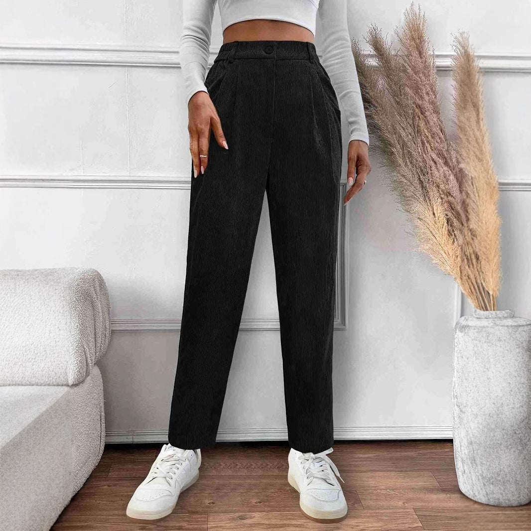 Pantaloni in velluto a coste da donna con taglio confortevole e tasche eleganti