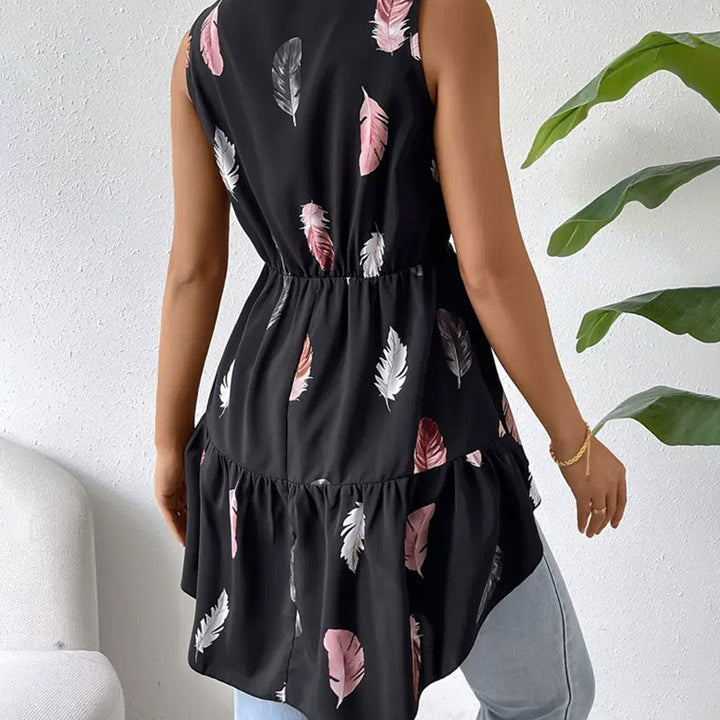 Camicia da donna leggera con scollo a V e stampa di piume – Leggera, traspirante e versatile
