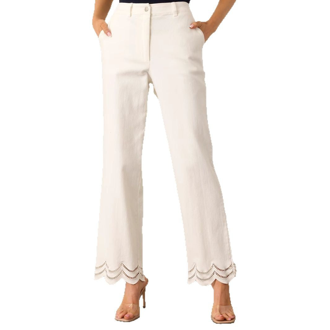 Pantaloni eleganti da donna, taglio ampio con rifinitura decorativa in pizzo