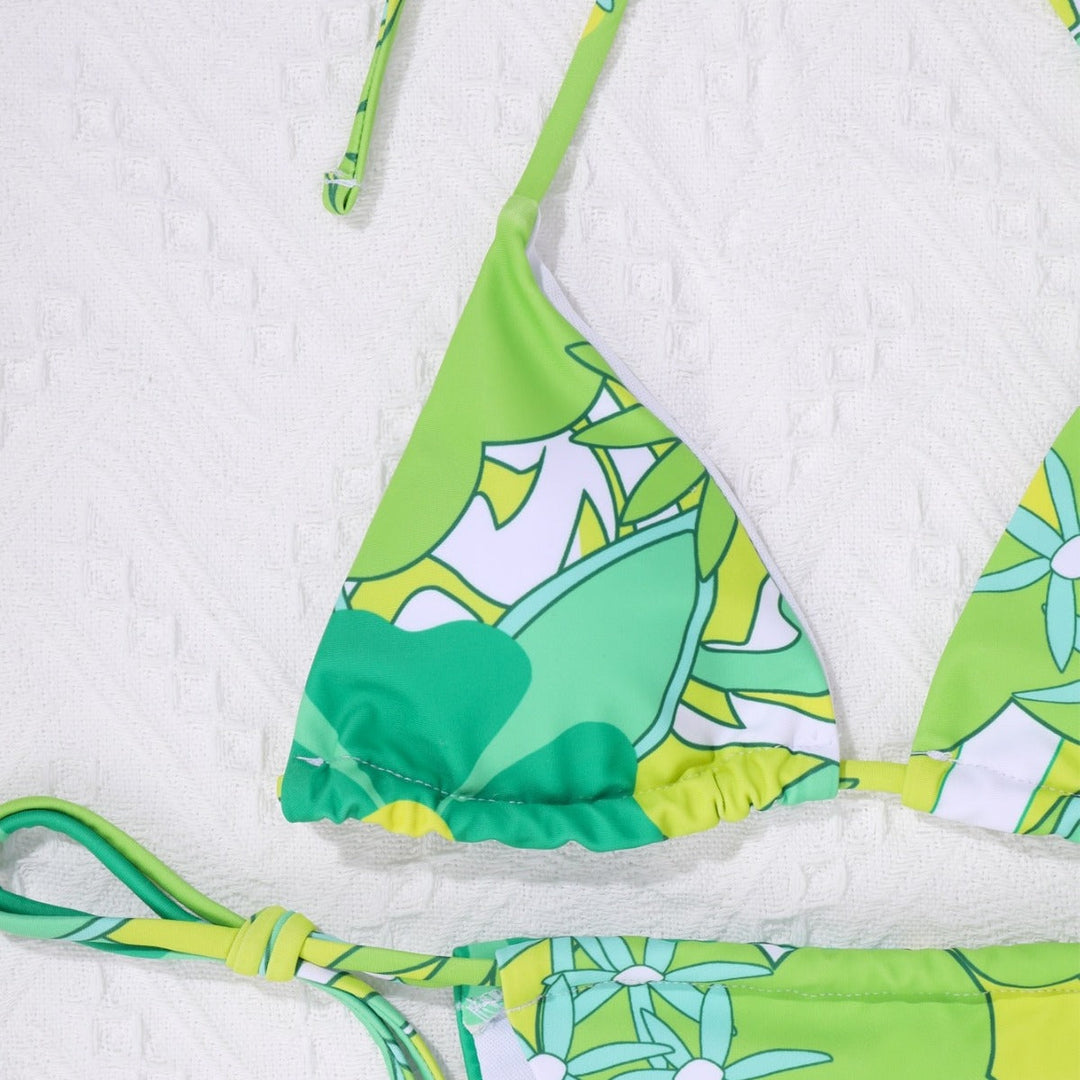 Damen Triangel-Bikini mit verspieltem Blumendesign und verstellbaren Trägern