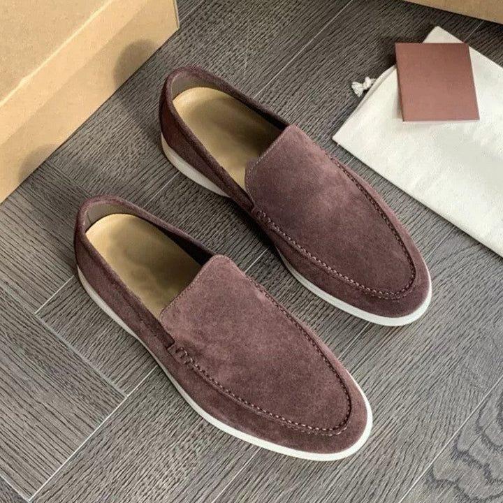 Elegant men's loafers made of suede – Comfortable slip-on casual shoes with non-slip sole