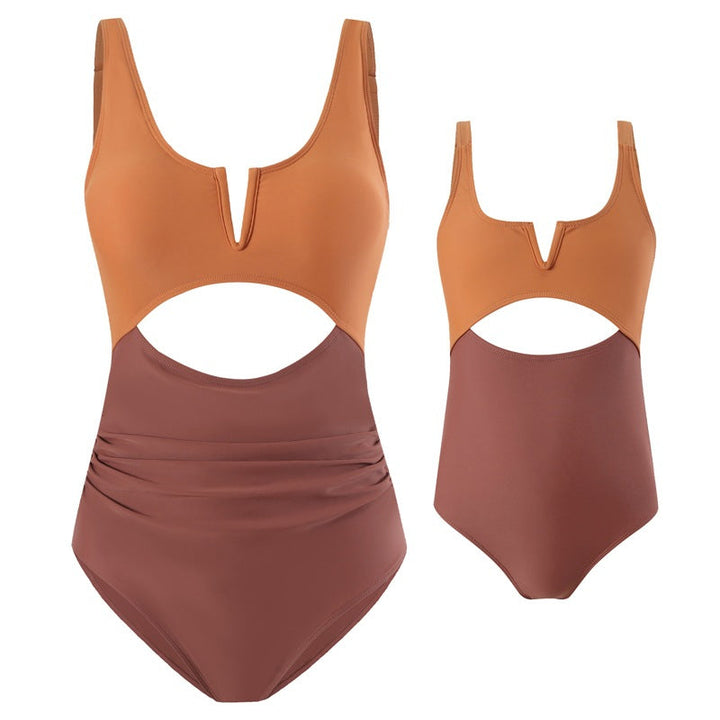 Costume da bagno due pezzi alla moda con cut-out – elegante e comodo per spiaggia e piscina
