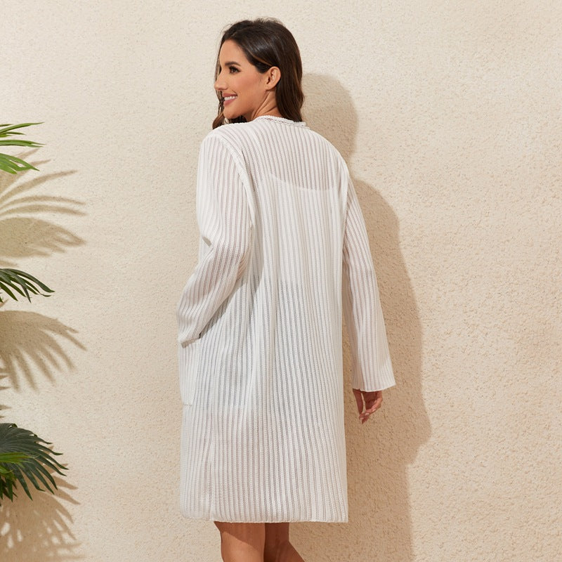 Cardigan da donna in maglia con apertura frontale e tasche pratiche