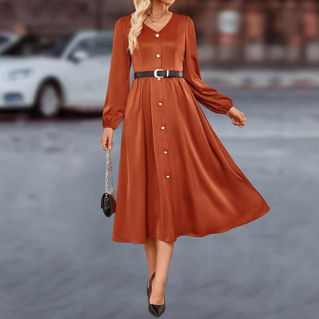 Abito midi da donna con eleganti dettagli a bottoni e rifiniture raffinate sulle maniche