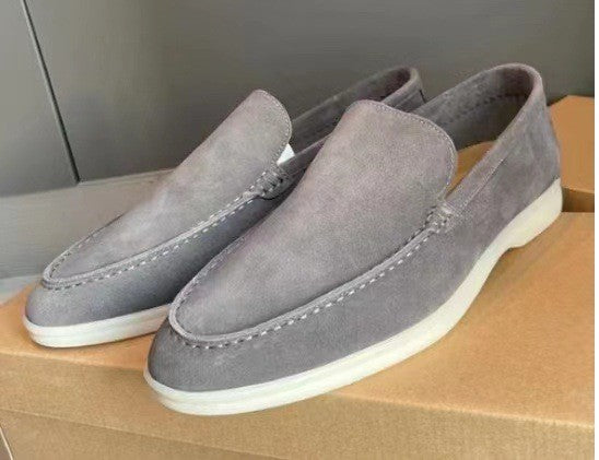 Elegant men's loafers made of suede – Comfortable slip-on casual shoes with non-slip sole