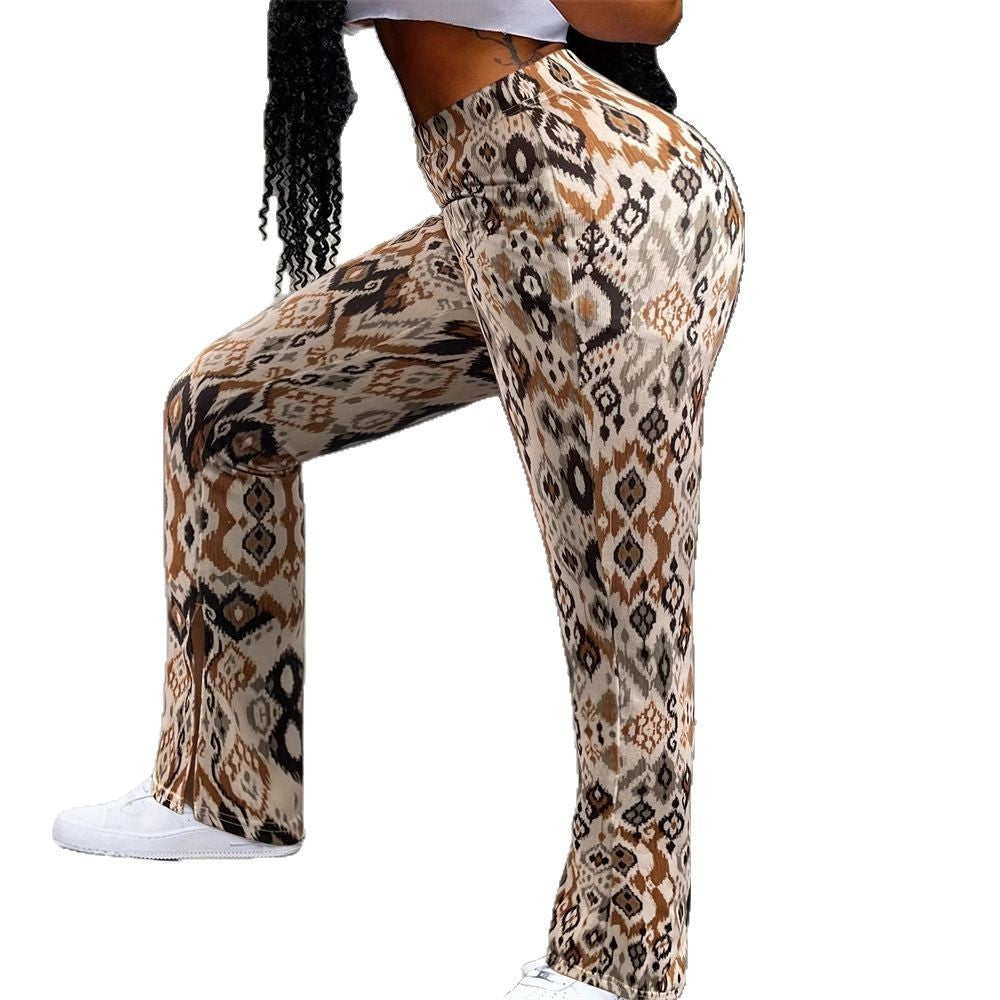 Pantaloni larghi da donna in design etnico alla moda