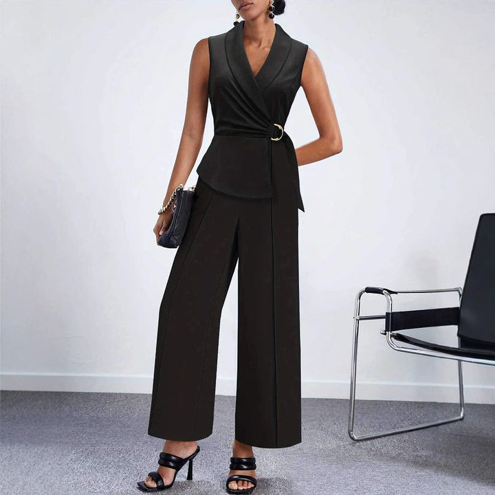 Top avvolgente elegante da donna con pantaloni a gamba larga