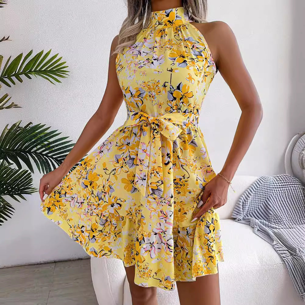 Damen verspieltes Sommerkleid mit hochgeschlossenem Ausschnitt und raffiniertem Blumendruck