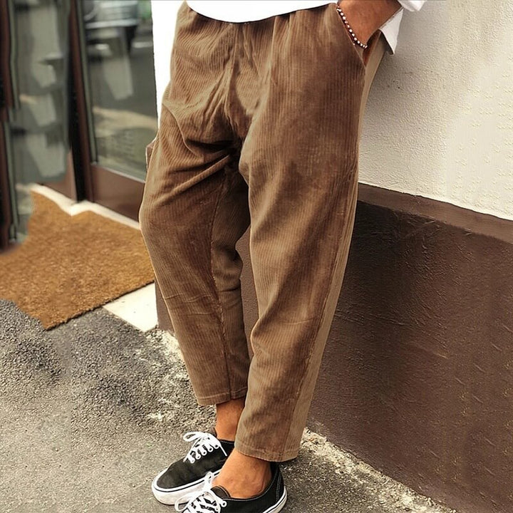 Bartosz - Le pantalon stylé et unique en velours côtelé