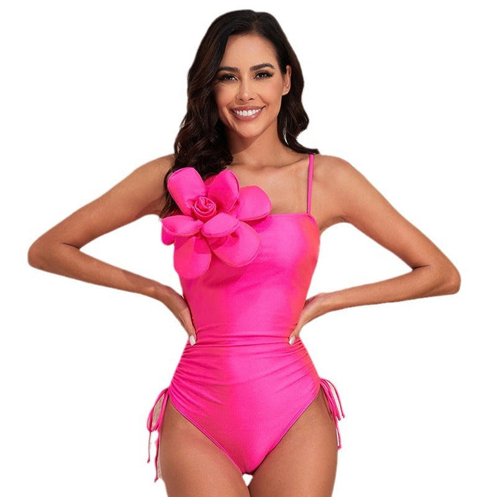 Costume intero da donna con dettaglio floreale glamour W&W