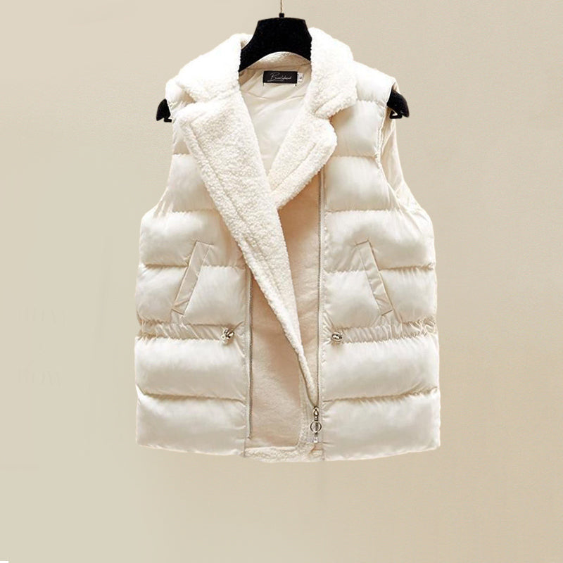 Ensemble costume avec pull et gilet chaud