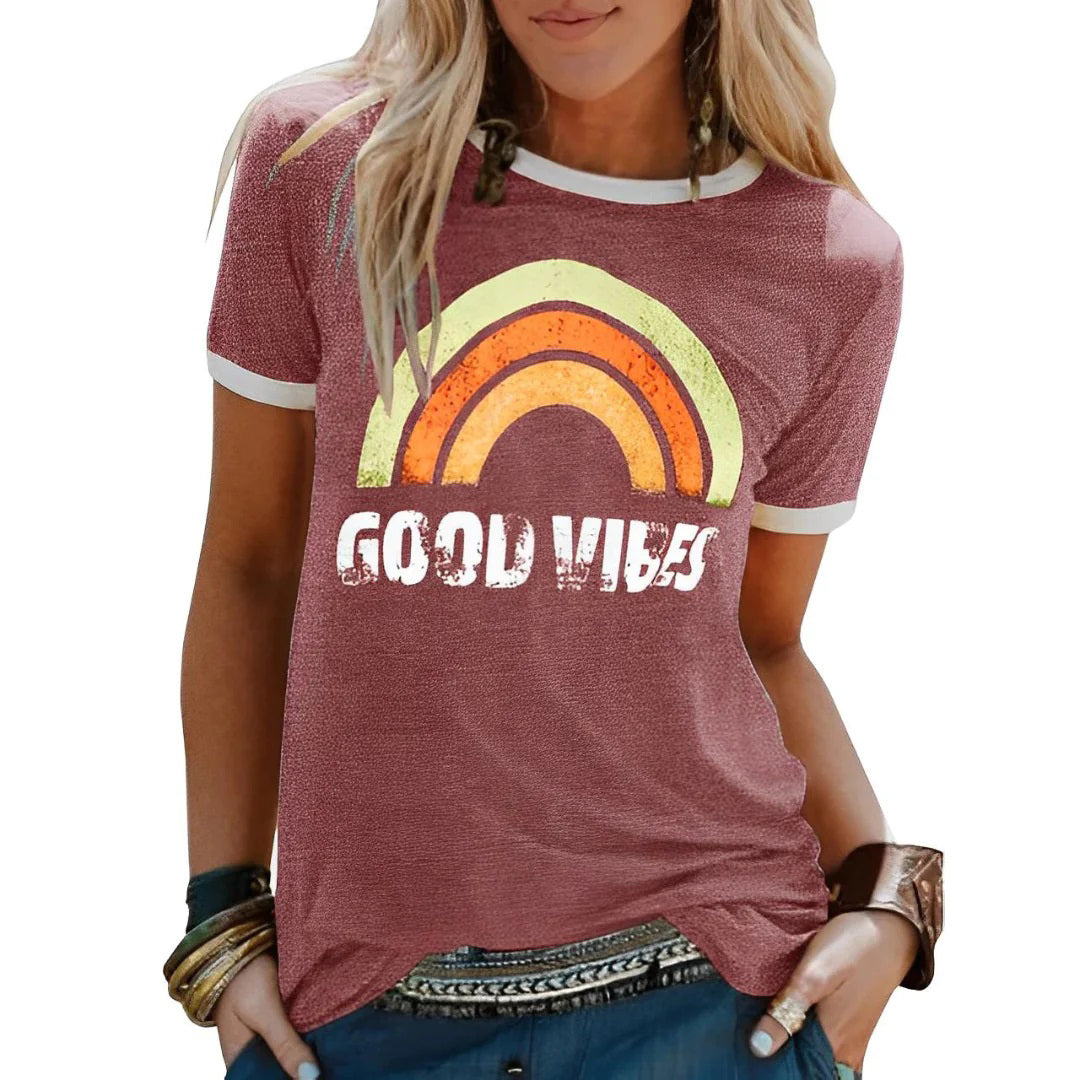 Damen T-Shirt „Good Vibes“ – Vintage Look mit Regenbogen-Print & Sommerfeeling