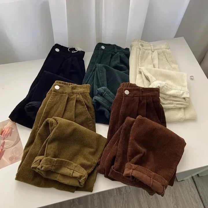 Mia - Pantalon en velours côtelé stylé avec taille haute