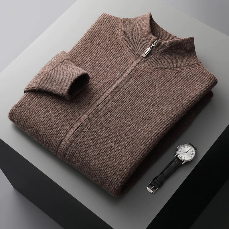 Von - Kuschelige Strickjacke für Männer