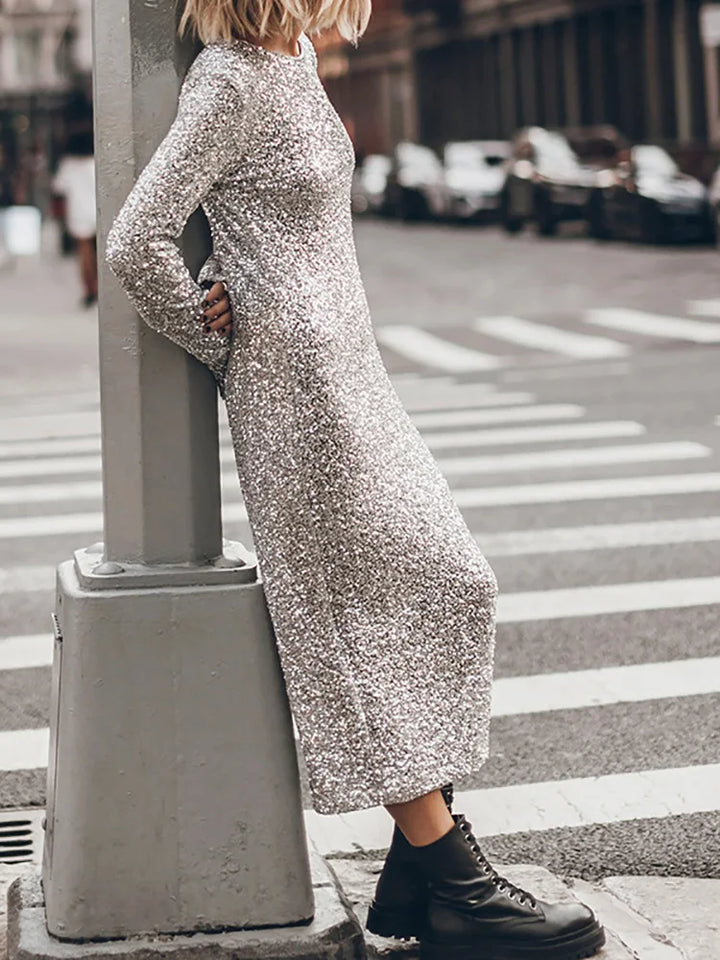 Roselynn - Robe midi à paillettes avec dos ouvert