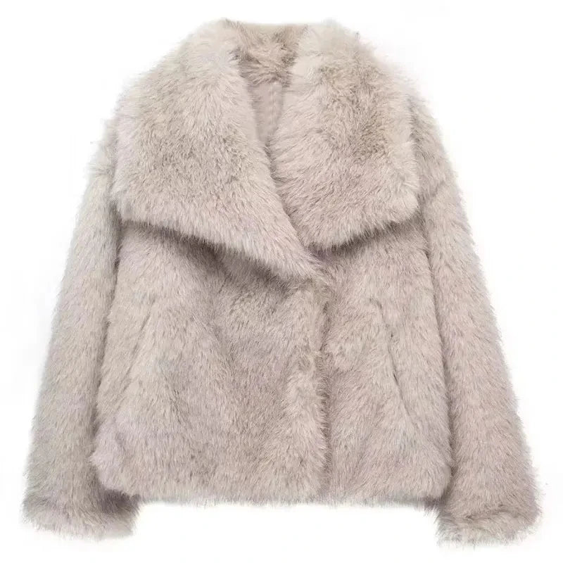 Emiliana - Stylische Streetwear-Pelzjacke