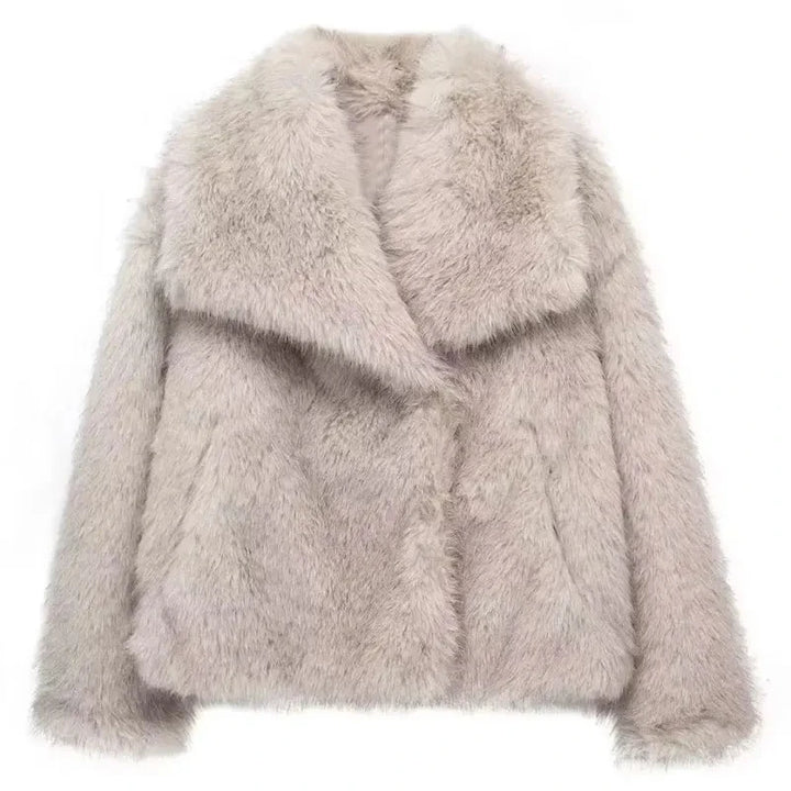 Emiliana - Stylische Streetwear-Pelzjacke