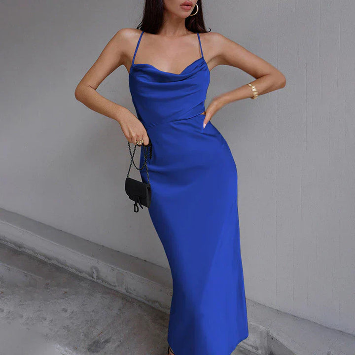 Elegantes Satin-Abendkleid mit Spaghettiträgern – Figurbetontes Maxi-Kleid für besondere Anlässe
