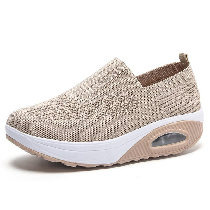 Slippers with air sole