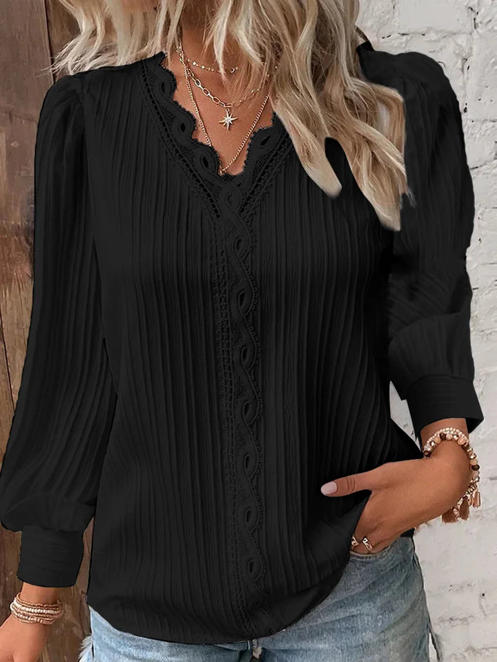 Camicetta da donna con pizzo e scollo a V – elegante e ariosa per tutti i giorni e l'ufficio
